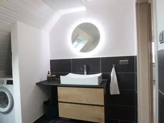 Roomfall: Modern suite-desk-kitchen-tub