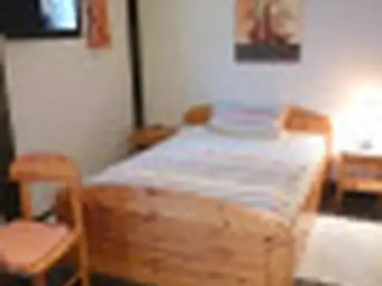 *RESERVIERT* Für Wochenendheimfahrer - Möbliertes 1 Zimmer Appartement mit kleiner Terrasse in Kahl!