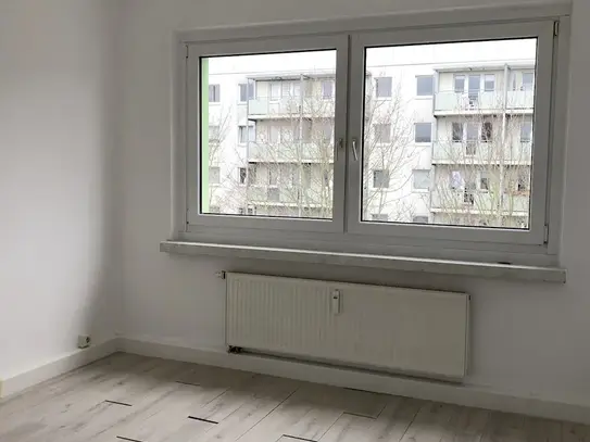 ***Wunderschöne 4-Raum-Wohnung mit Balkon am Chemnitzer Stadtpark***