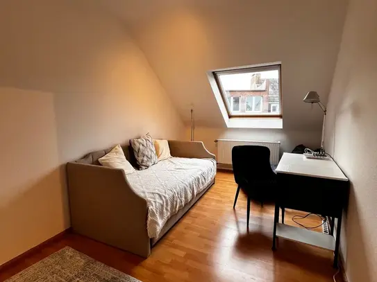 Pretty, neat studio in Neuss, Neuss - Amsterdam Apartments for Rent