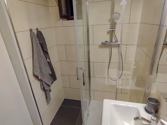 Cozy Studio Apartment with balcony & Wifi, Dusseldorf - Amsterdam Apartments for Rent