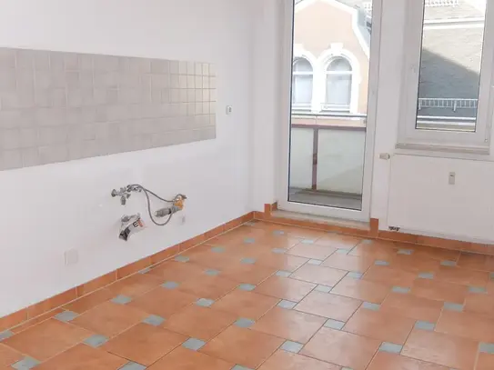 Schöner Wohnen mit XXL Balkon, Dusche + Wanne ...