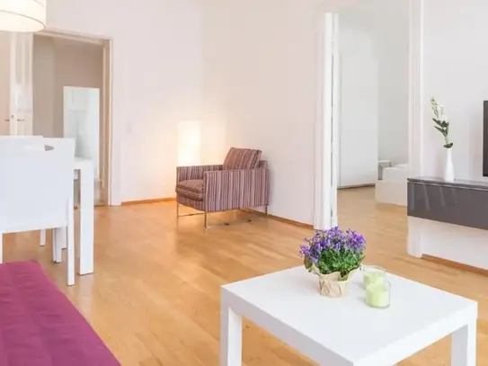 Flat in Charlottenburg, Kaiser Friedrich Str.