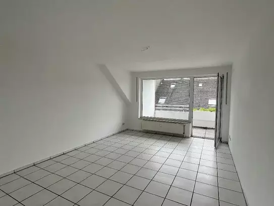 Helle Dachgeschosswohnung mit Balkon, ca. 62,41 m² in Dortmund-Marten zu vermieten!