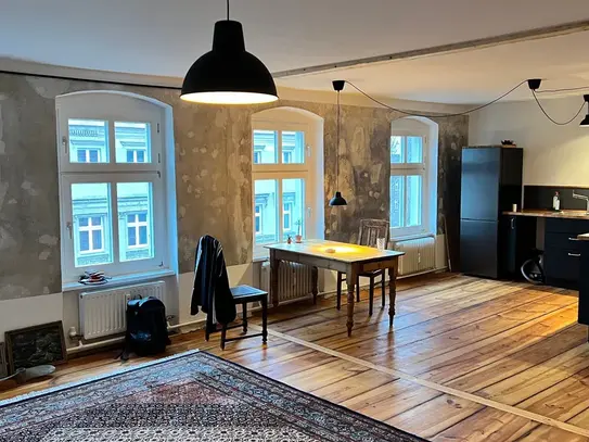 New bright calm apartment in Kreuzberg