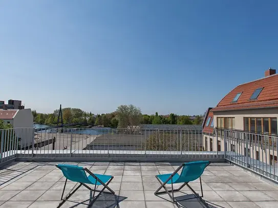 Cosy apartment with kitchen area & balcony