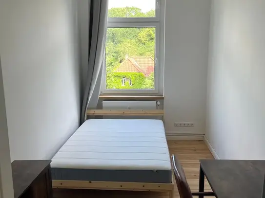 Big flat with plus studio flat, View at Friedrichshain Park, Berlin - Amsterdam Apartments for Rent