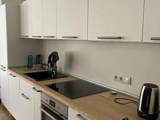 Tolle moderne 2 Raumwohnung mit Einbauküche