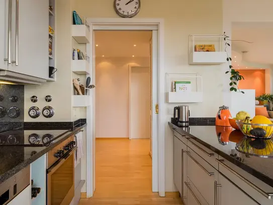 Quiet Penthouse in Charlottenburg incl. private parking