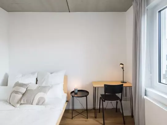 Private Room in Ostend, Frankfurt