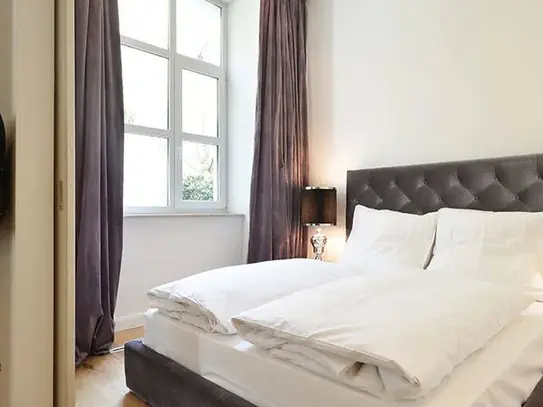 Exclusively furnished serviced apartment for your temporary stay for up to 2 persons in Frankfurt near Stadtwald, Frank…