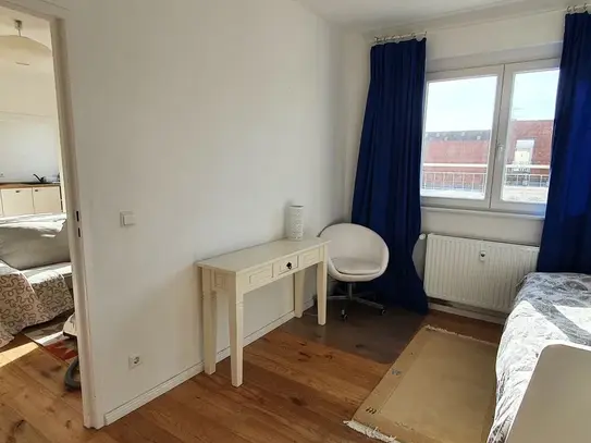 Beautiful sunny Flat with big Terrasse at the upper floor, Berlin - Amsterdam Apartments for Rent