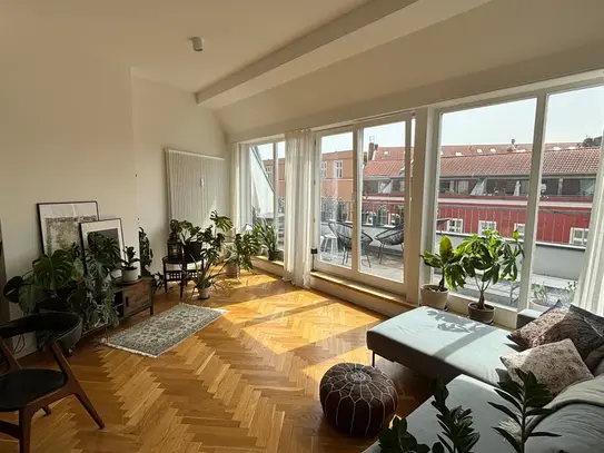 Lovely penthouse in Mitte