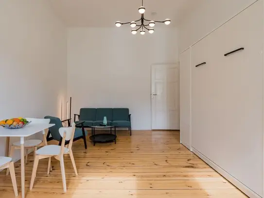 Beautiful old building apartment in the heart of Kreuzberg, Berlin - Amsterdam Apartments for Rent