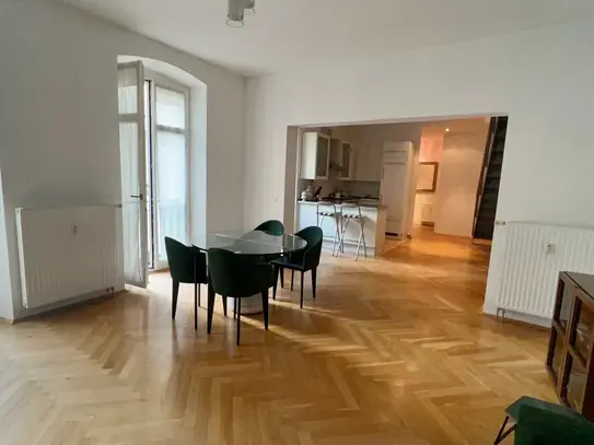 Spacious, high quality loft in Mitte