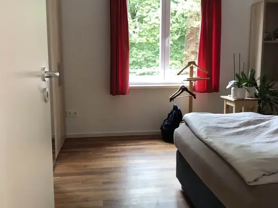 Bright and very well-connected apartment in Munich