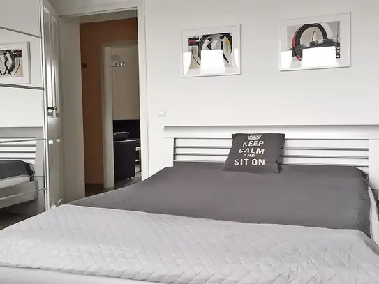 Modern Apartment between City, Airport & Messe, Dusseldorf - Amsterdam Apartments for Rent