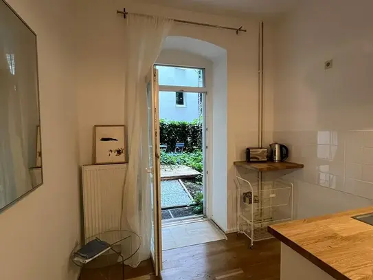 wonderful garden apartment in kollwitzkiez Prenzlauer Berg