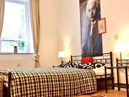 Stylish Pop Art Flat near Alexanderplatz