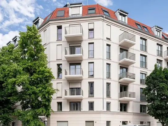 Serviced Apartments - Sequoia Superior Balcony Apartment, Berlin - Amsterdam Apartments for Rent