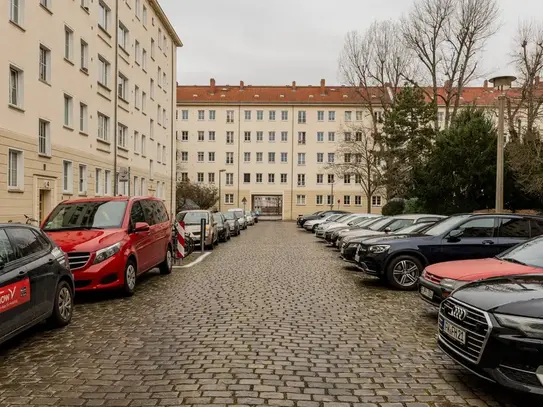 Perfect home with balcony in Prenzlauer Berg (Berlin)