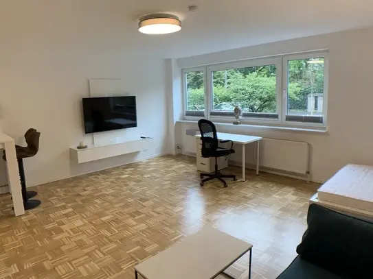 Perfectly furnished, bright apartment (first occupation) in Cologne