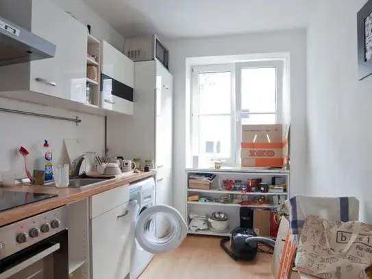 Charming room in co-living apartment in Munich