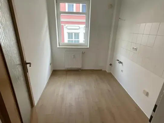 Balkonwohnung im Erdgeschoss in direkter Citylage zu vermieten!