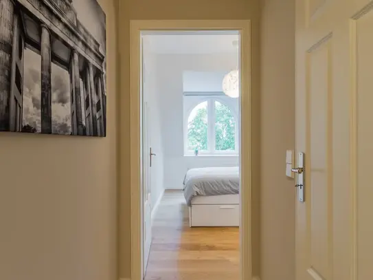 Fully equipped & luxurious 3-bedroom Penthouse apartment in Berlin-Lichtenberg (360° tour!)