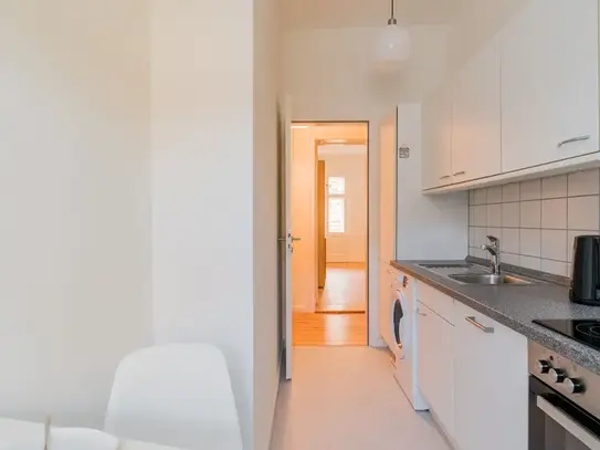 Wonderful & bright flat in popular neighbourhood, Friedrichshain