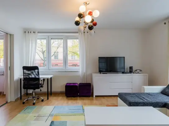 Bright furnished 2-rooms flat in Mitte, near Hauptbahnhof, by Torstr/Friedrichstr., Berlin - Amsterdam Apartments for R…