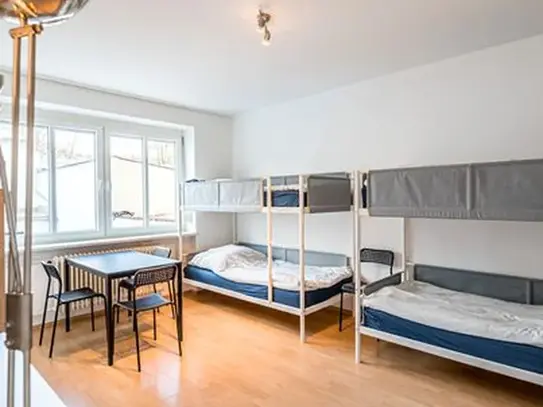 Modern, neat flat (München)