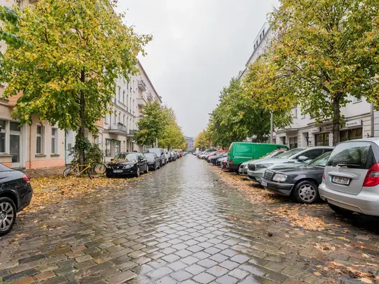 Cozy flat with new furnishing - located between Warschauer Straße, Ostkreuz & Treptower Park