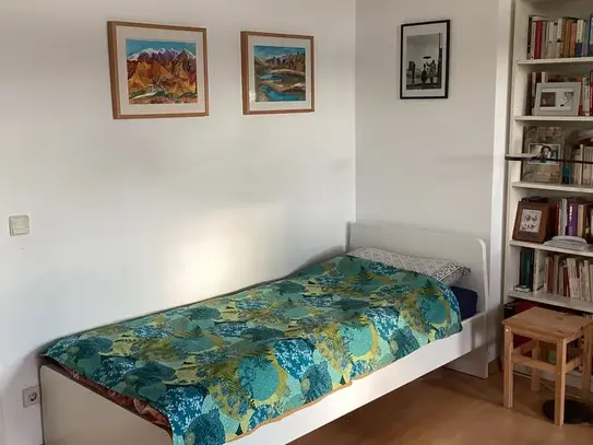 Sunny and spacious 3 room apartment near Lietzensee, Berlin - Amsterdam Apartments for Rent