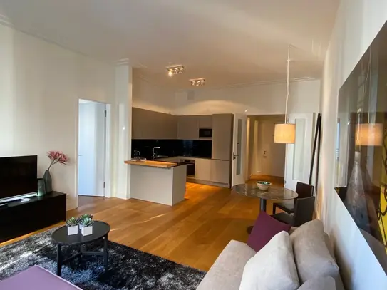 Premium apartment with new and high quality equipment in the heart of Düsseldorf