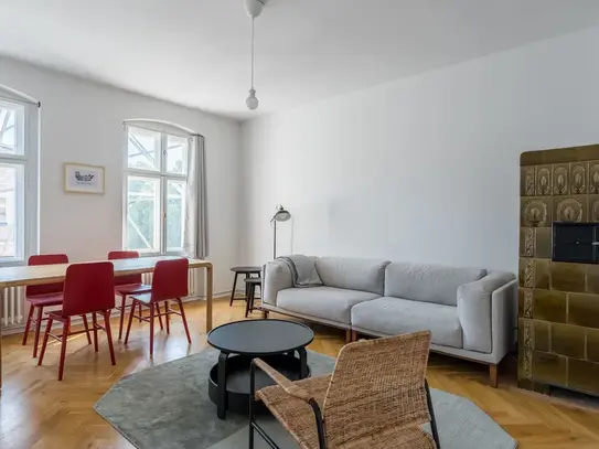 2 Room apartment close to Bergmanstrasse in the heart of Kreuzberg, top location