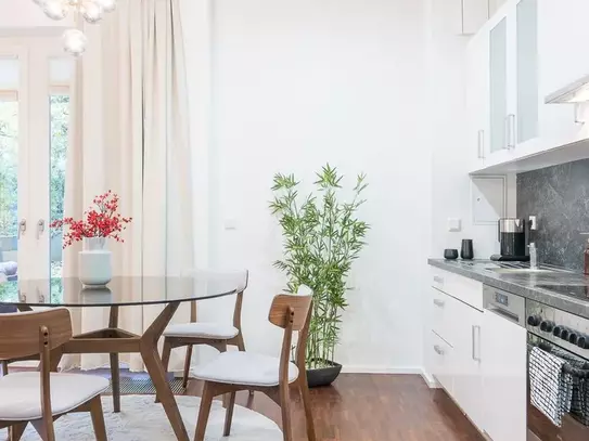 2 Room apartment with private garden in central Prenzlauer Berg Berlin, Berlin - Amsterdam Apartments for Rent