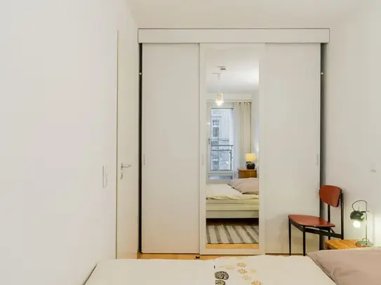 Cozy, stylish apartment at Checkpoint Charlie with 24h doorman, Berlin - Amsterdam Apartments for Rent