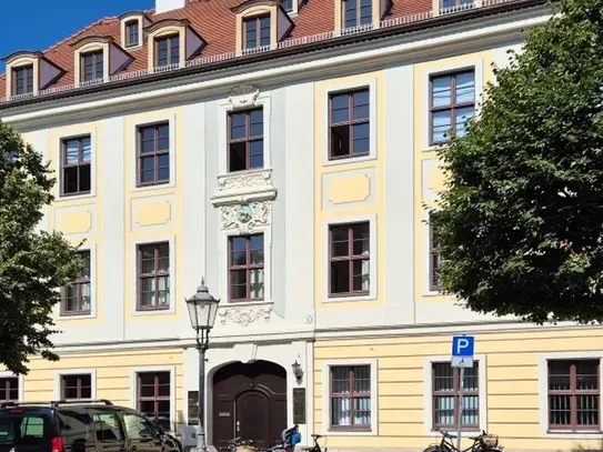 Wohnerlebnis Königstraße - Individuelle 2-Zimmer-Maisonettewohnung