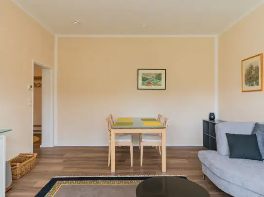 Sunny and stylish 2-room apartment in Berlin-Charlottenburg, Berlin - Amsterdam Apartments for Rent