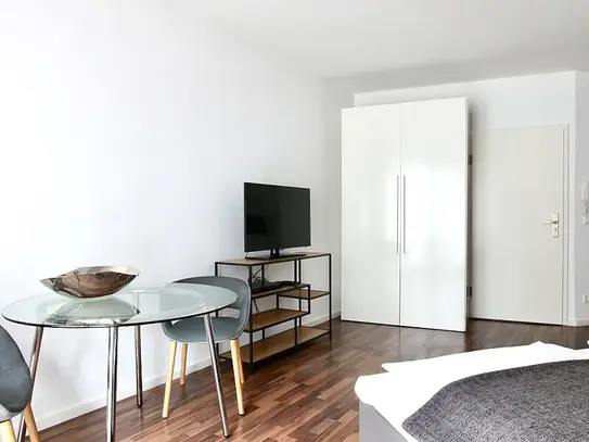 Business Apartment direkt am Barbarossaplatz – zeitwohnen.de