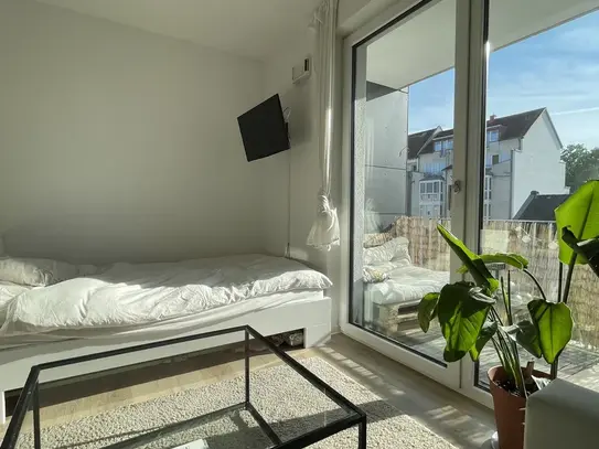 Cozy 1-room apartment with balcony