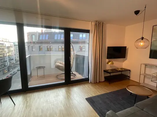 new and modern 1.5 room apartment very sunny near Ostkreuz