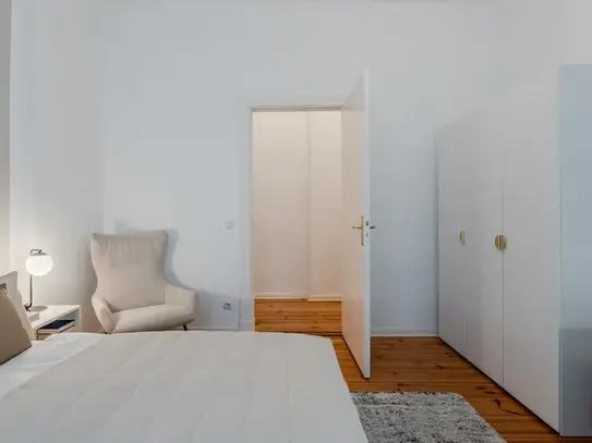 Renovated 2 bedroom apartment with balcony in Historical Charlottenburg, Berlin - Amsterdam Apartments for Rent