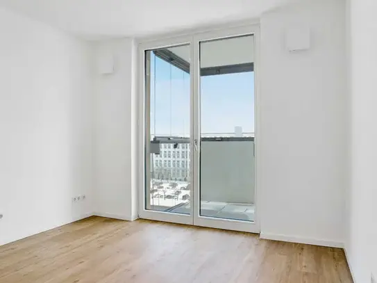 New 3 Room Apartment with Balcony - 25 mins to Alexanderpl.