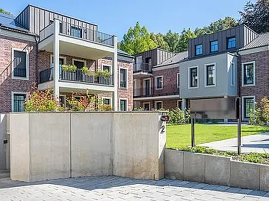 Exklusive Neubauwohnung mit atemberaubendem Fernblick und Balkonparadies!