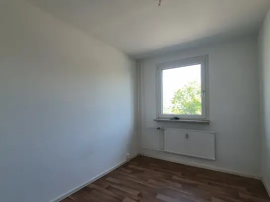 3 Zimmer mit Balkon