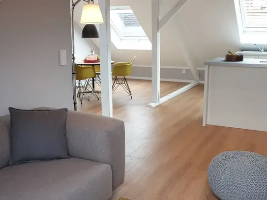 Glück Auf Appartements Rüttenscheid Penthouse, Essen - Amsterdam Apartments for Rent