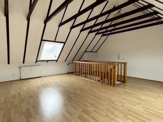 MÖBILIERTE 3 ZIMMER MASSIONETTE WOHNUNG IN KREFELDS INNENSTADT ZU VERMIETEN!