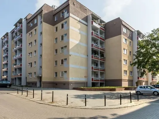 *** Helle 2 Zimmerwohnung mit Balkon ***